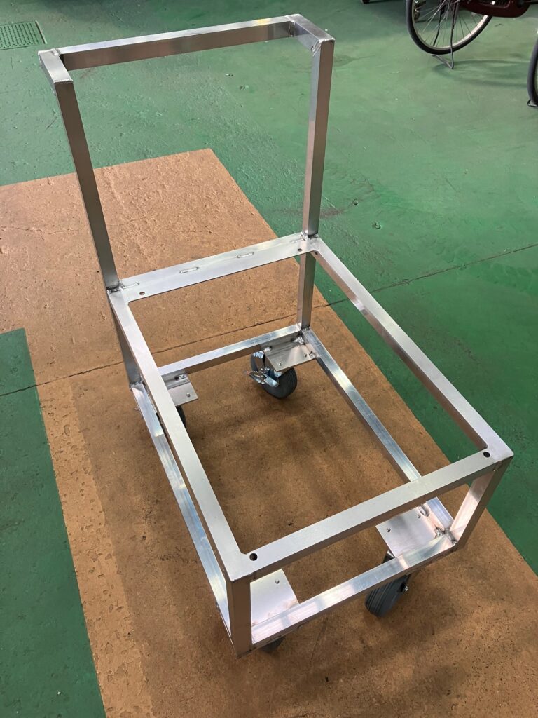 オーダーメイドアルミ台車